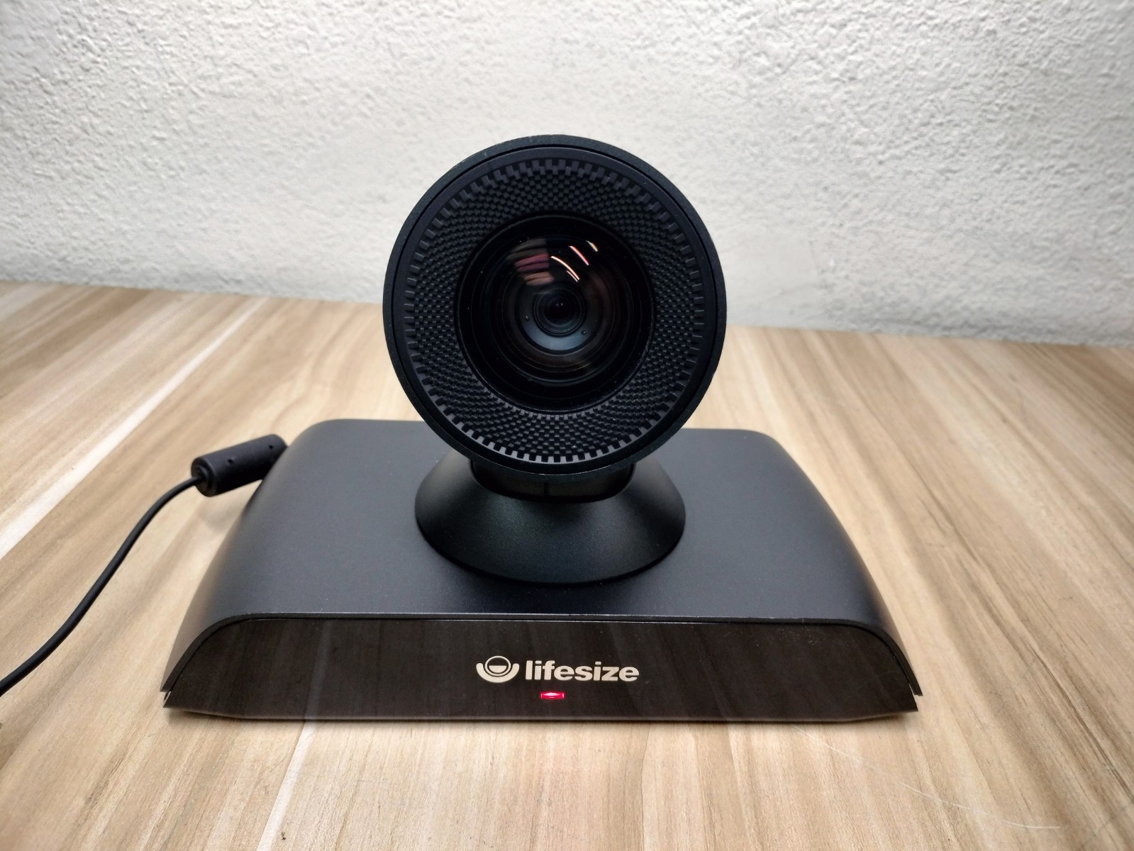 Lifesize ICON 700 (LFZ-036) Audio Conference Device 4K Camera *NO ADAPTER*