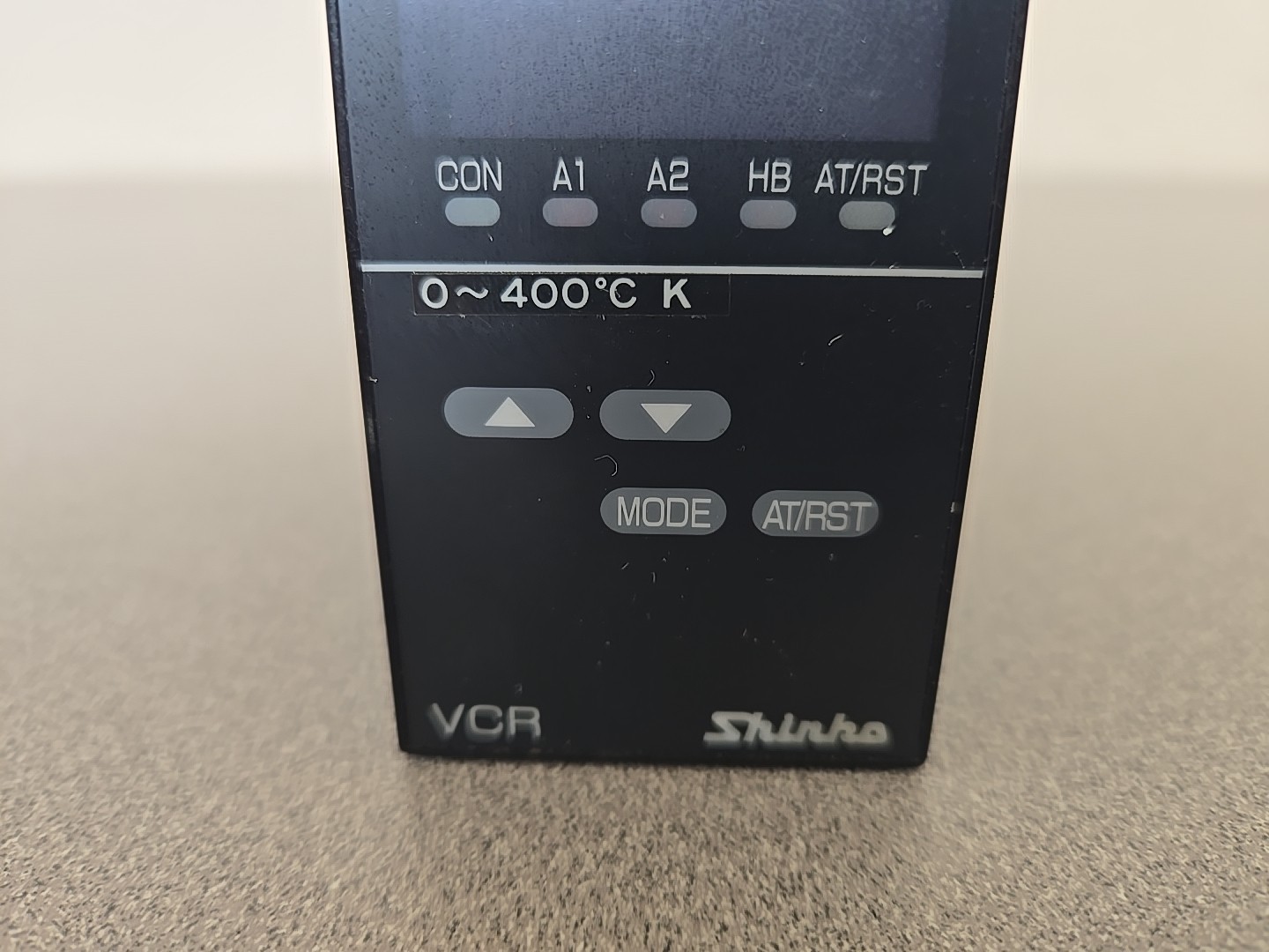 Shinko VCR-134-S/E Temperature Controller – 100–240V AC – Panel Mount 0-400 C