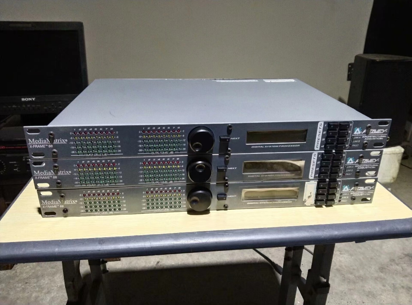 1PCS USED X-FRAME 88 audio processor Via DHL or Fedex #N7361 YF