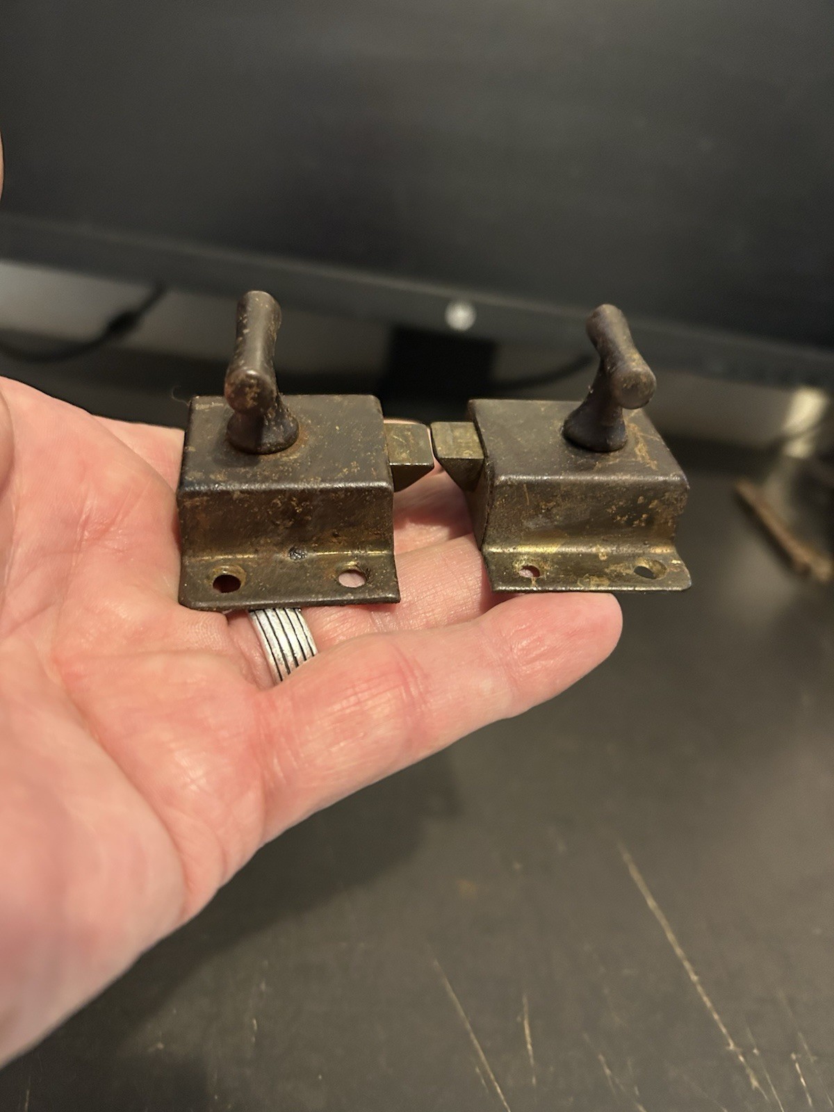 2 OLD ART CRAFT VICTORIAN SHABBY STEEL T-HANDLE CABINET CUPBOARD DOOR LATCH LOCK