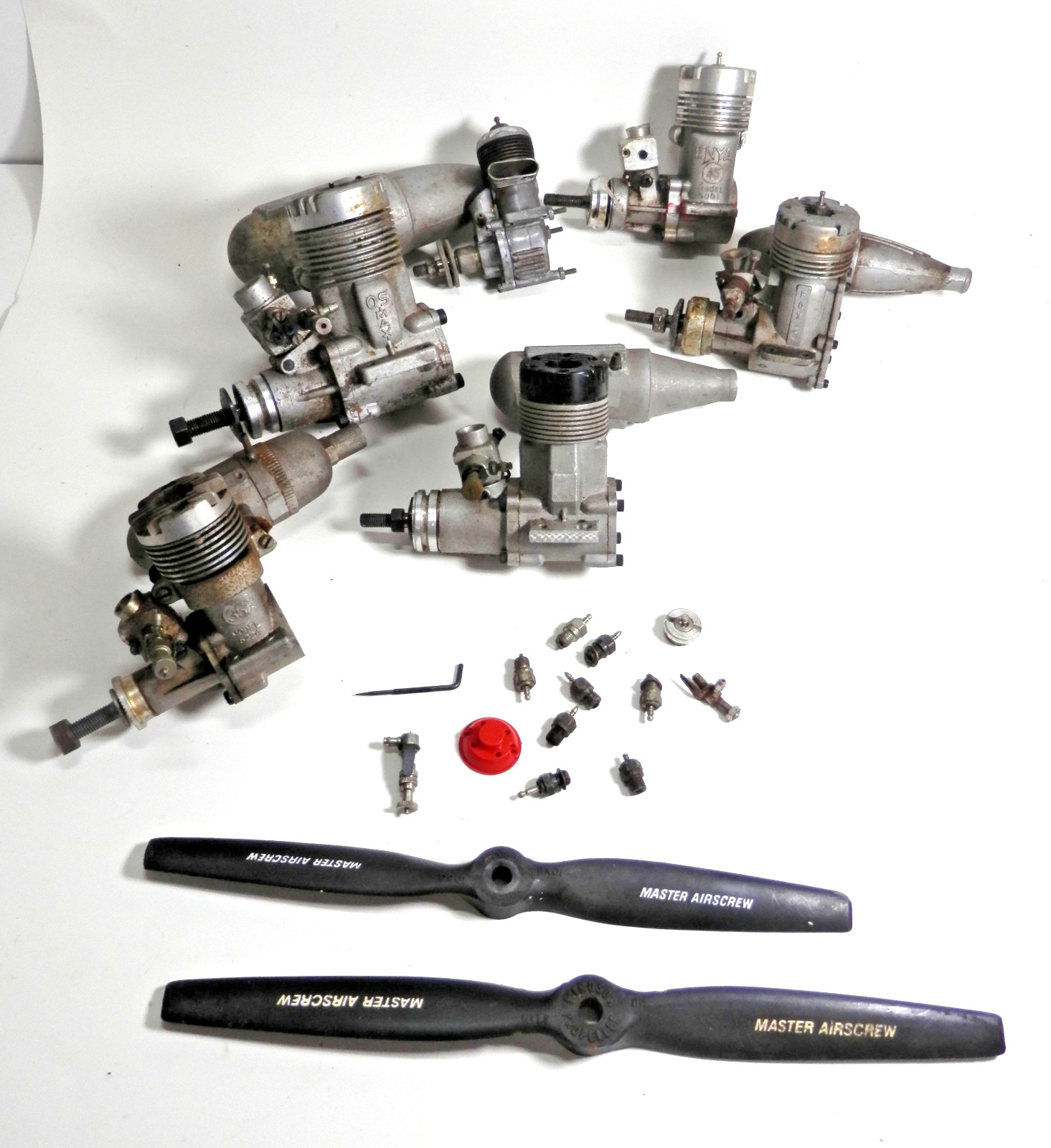 Enya, Fox, OS & Other Various R/C Engines LARGE LOT - PARTS OR RESTORATION