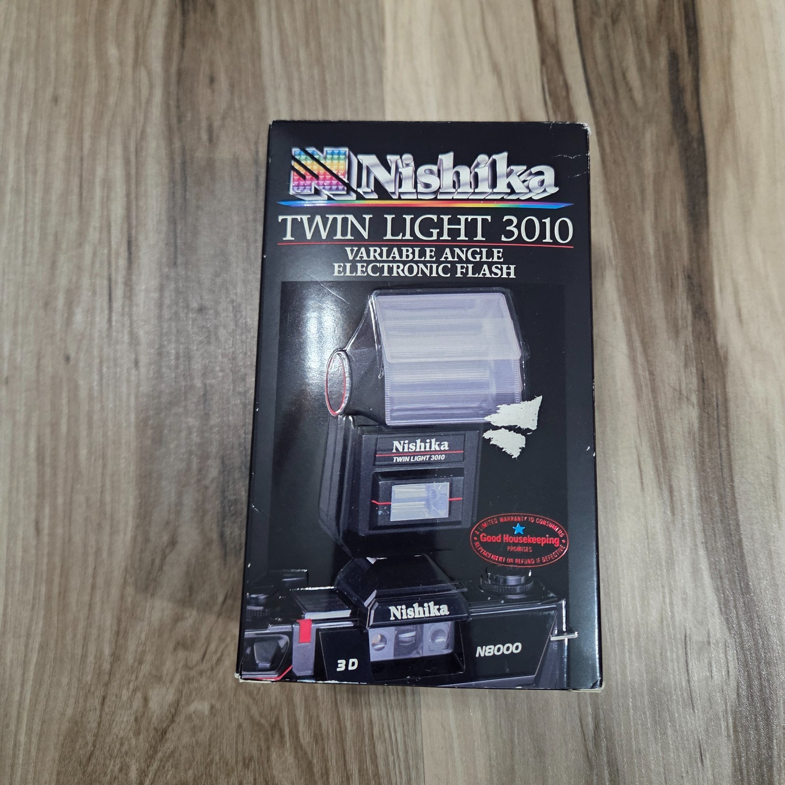 Nishika Twin Light 3010 Variable-Angle Electronic Flash In Original Box