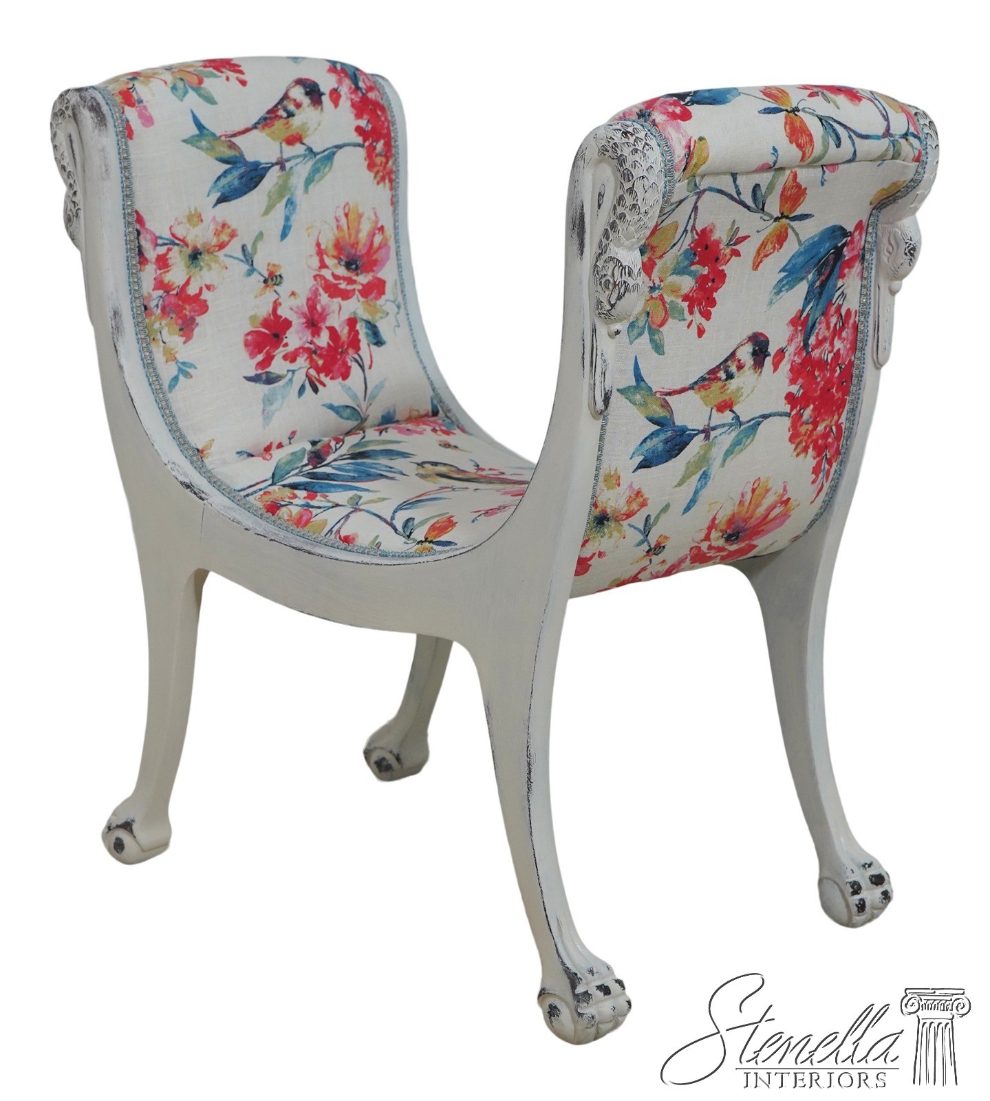 L72391: Vintage White Painted Swan Carved French Style Vanity Bench