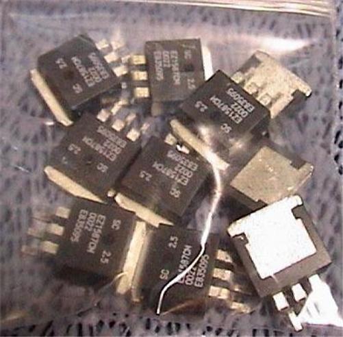 10 LOT SEMTECH EZ12587CM-2.5  3 AMP POSITIVE VOLTAGE FIXED/ADJUSTABLE REGULATOR