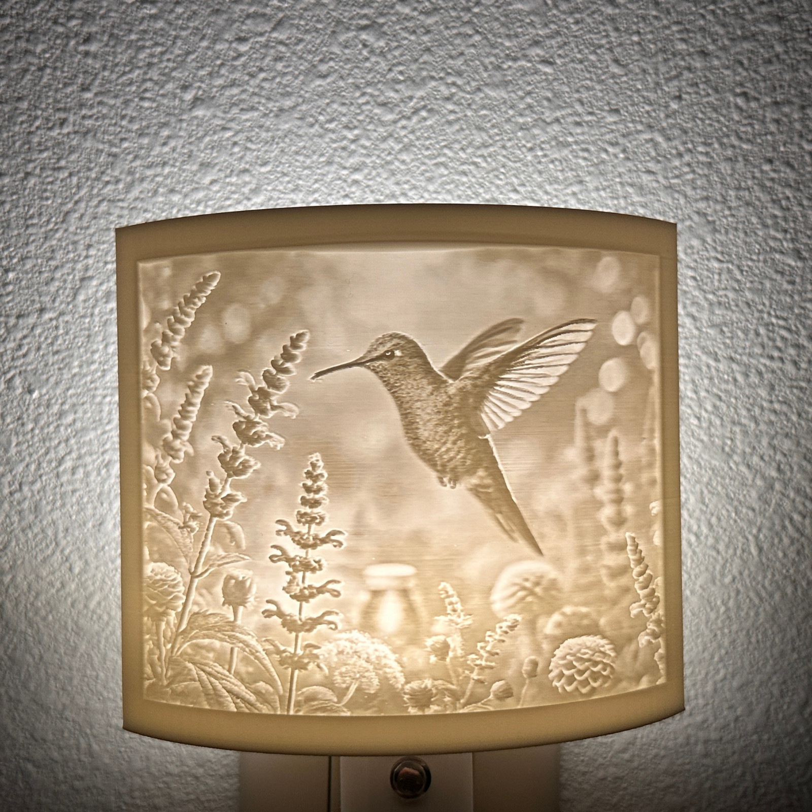 Outdoors Collection Night Light - Hummingbird (White)
