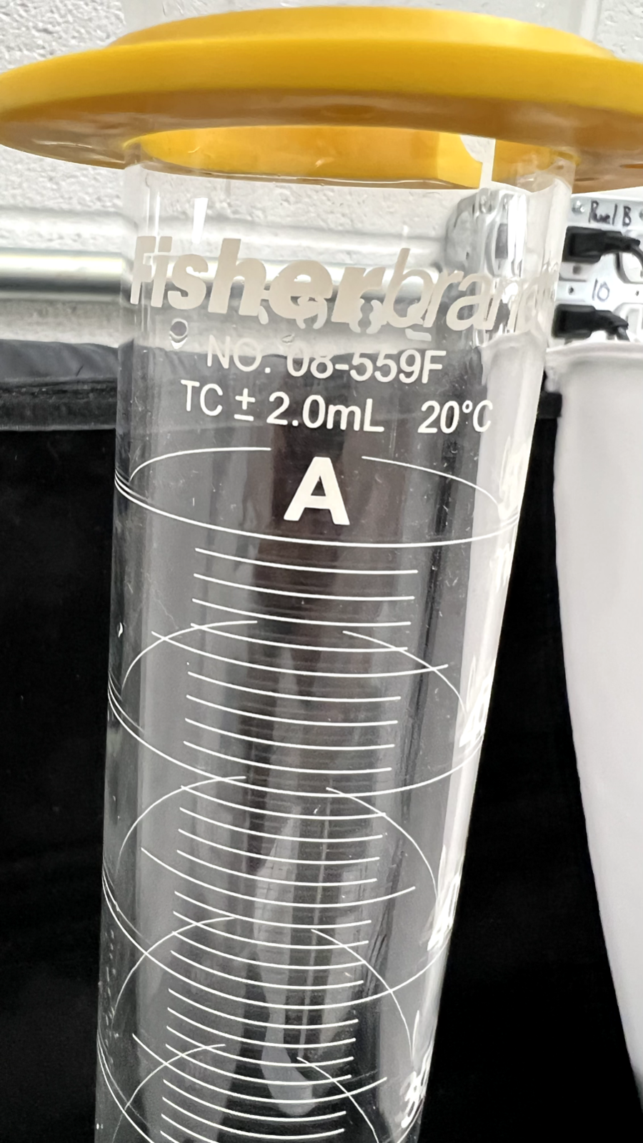 Fisher Graduated Cylinder 500ML
