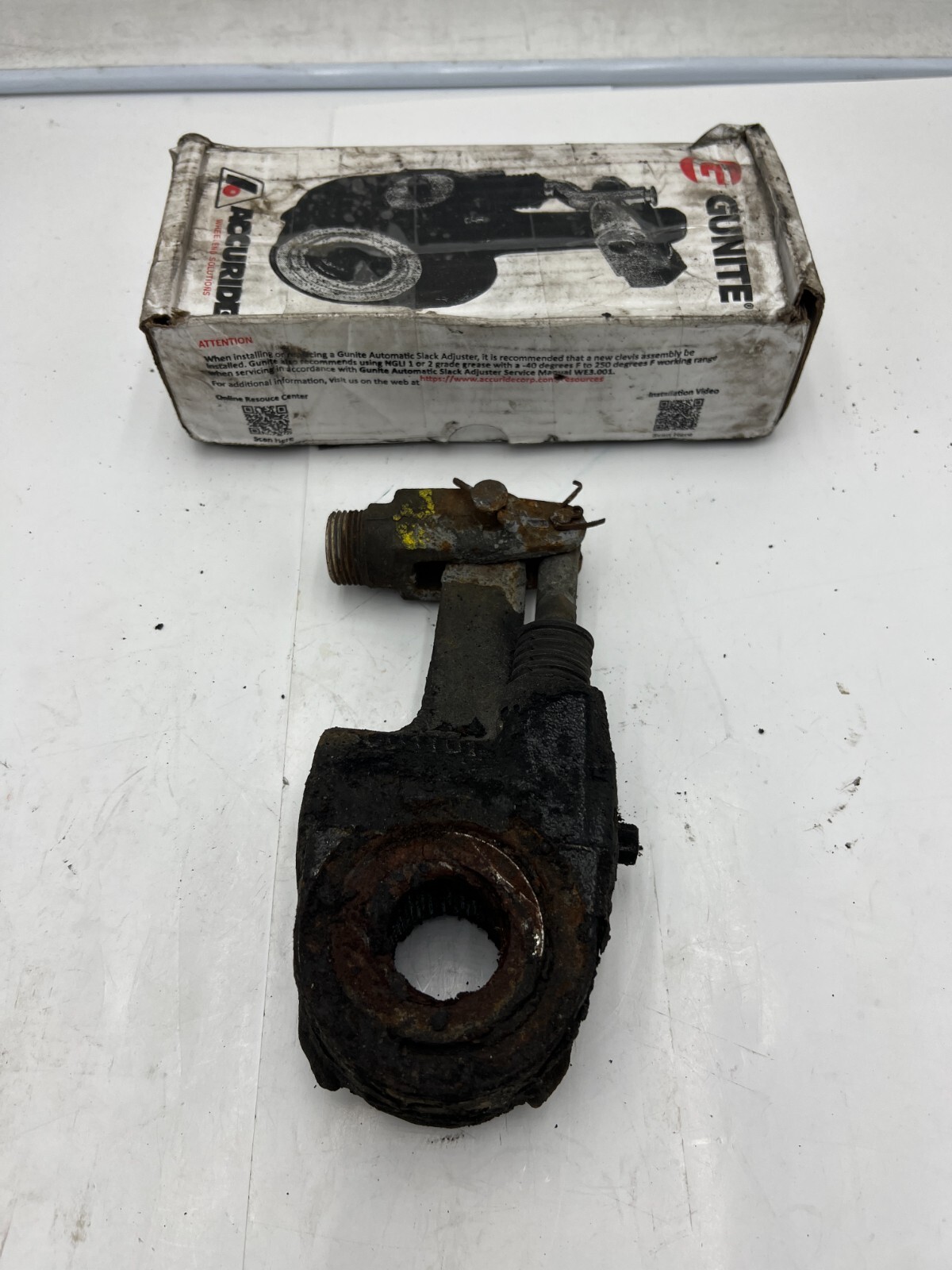 Gunite AS1166 Automatic Slack Adjuster 28-spline, 1.5" Fits BWP-NSI M-4071 *USED
