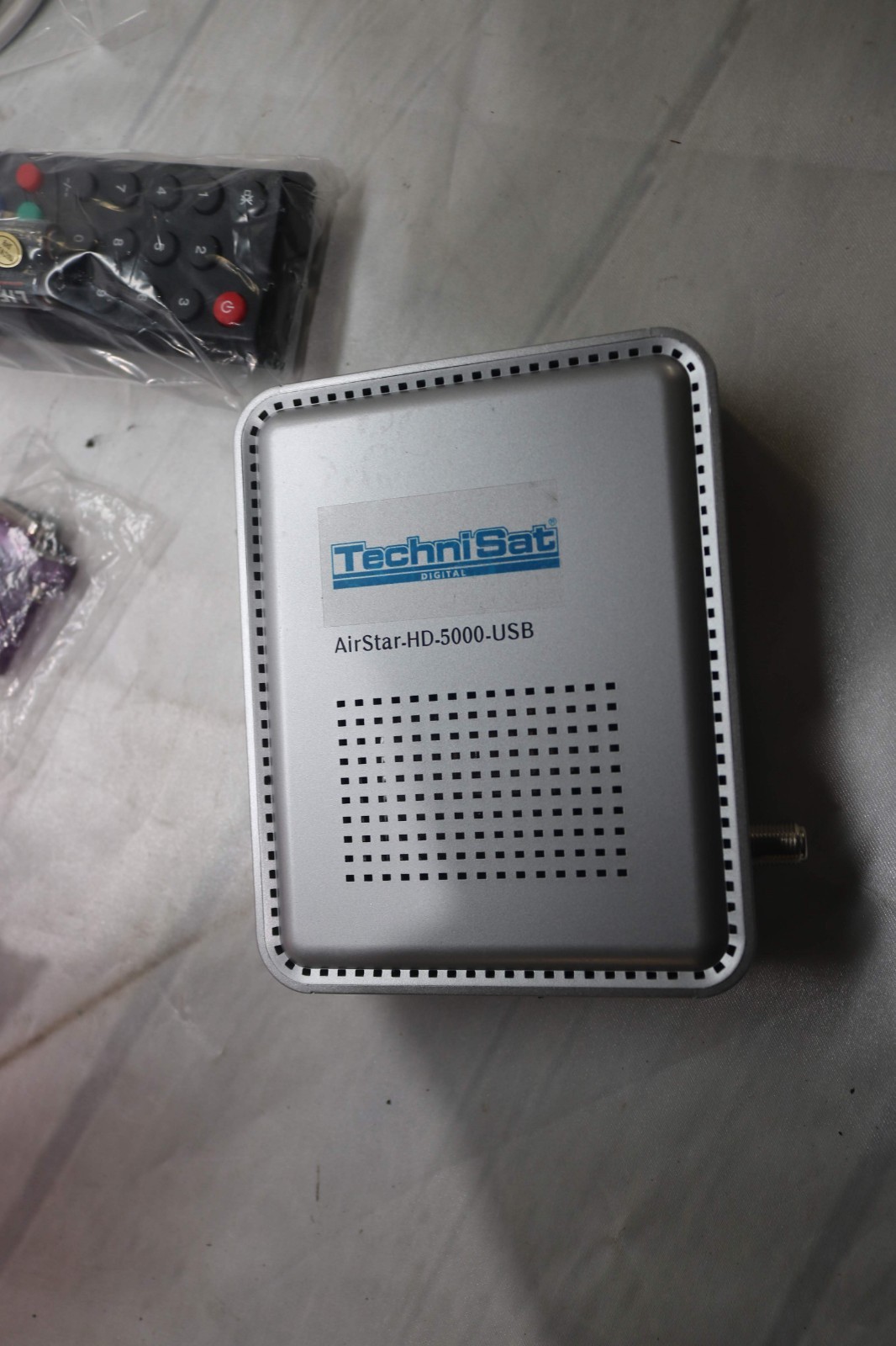 Set TechniSat AirStar HD5000 PCI USB Tuner Base Video Recorder