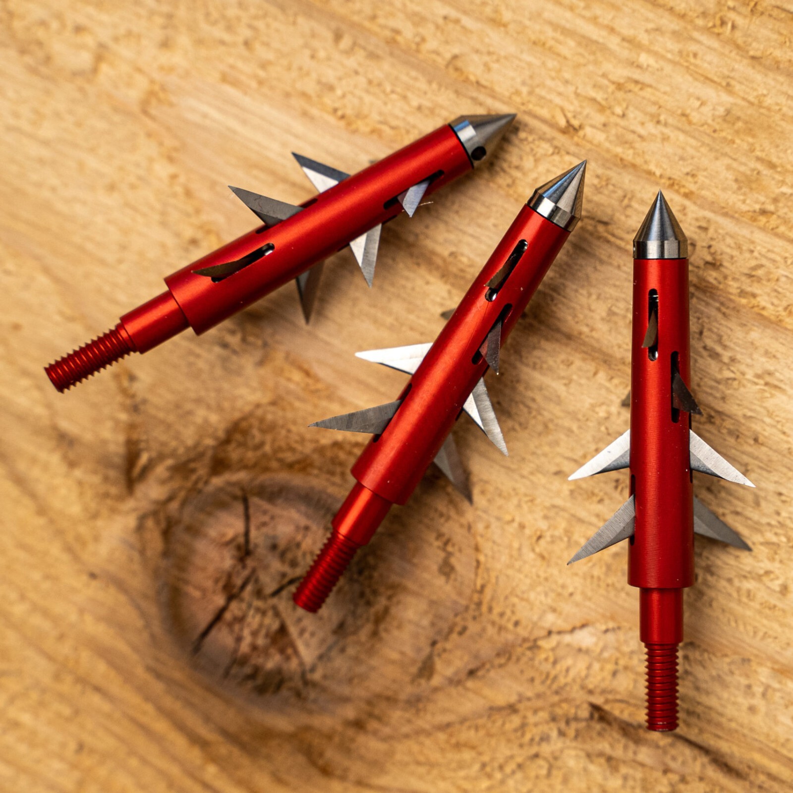 THORN CROWN FIXED BLADE BROADHEAD 3-PACK 125 GRAIN