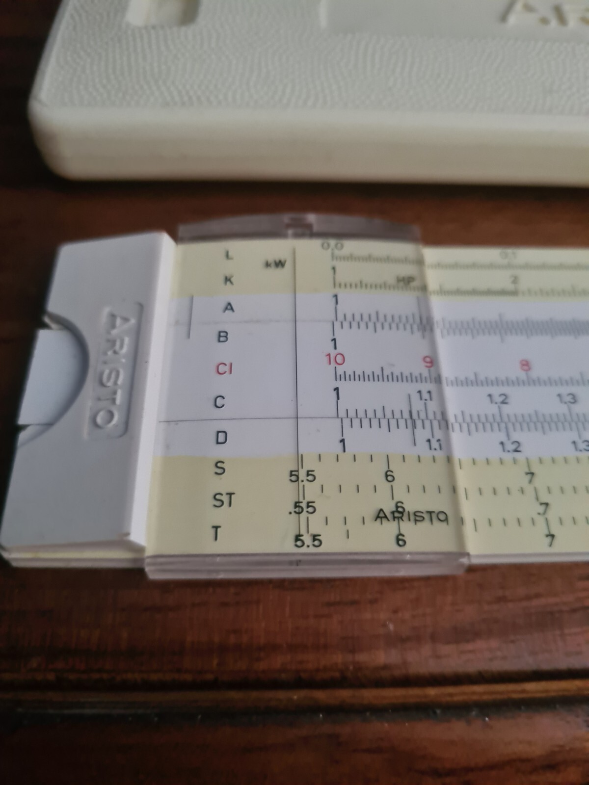 ARISTO SCHOLAR Slide Rule No 0903 With Case