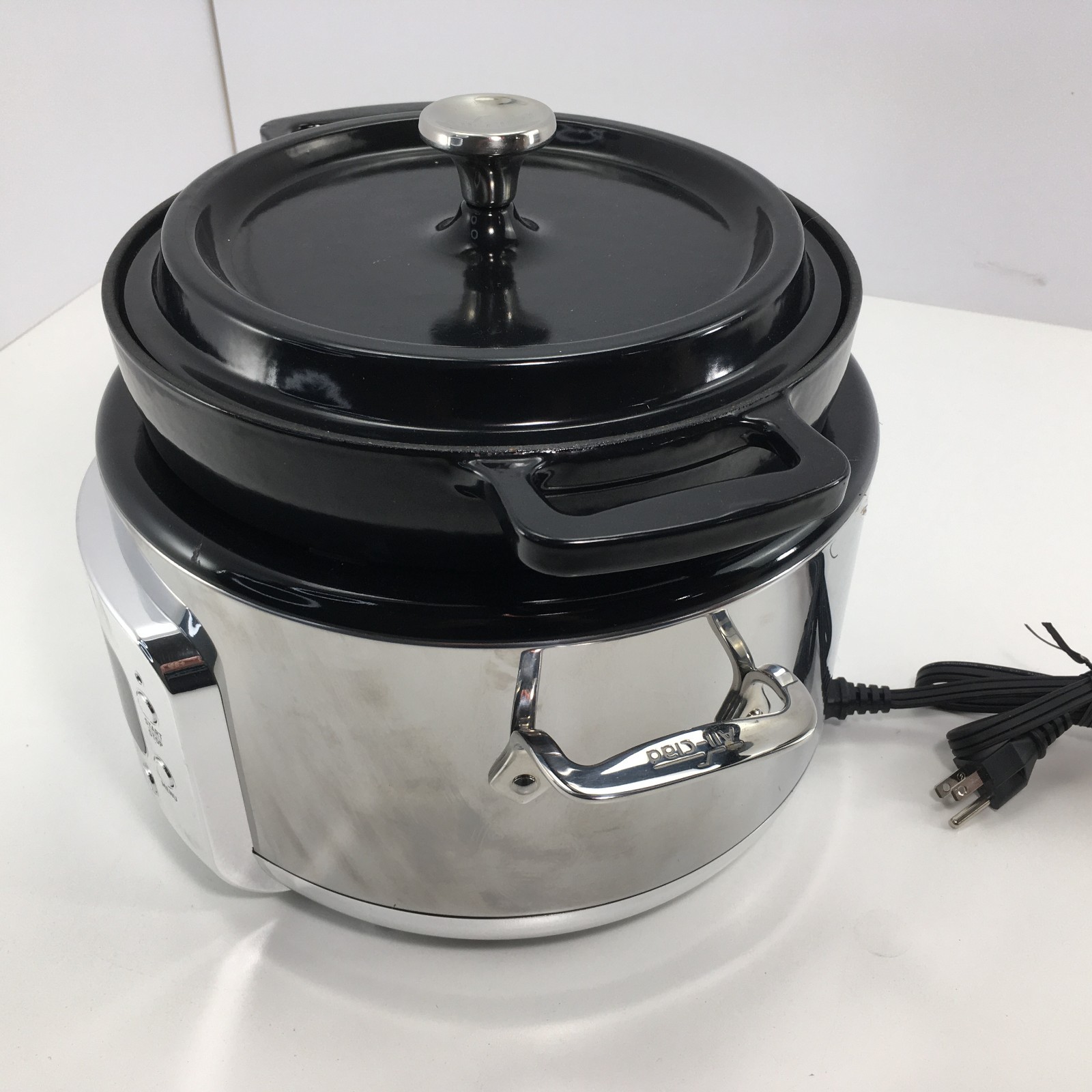 All-Clad Serie SC10 SD922D51 6-in-1 Slow Cooker Cast Iron Dutch Oven 5qt