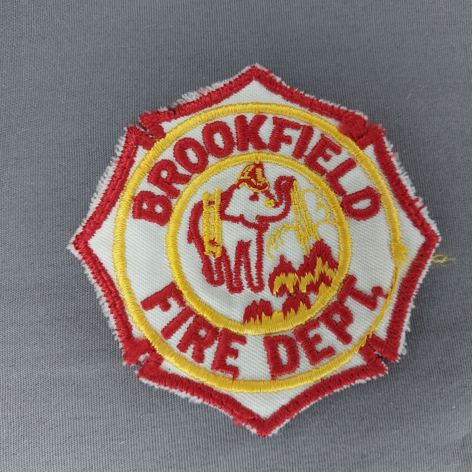 Brookfield IL Illinois Elephant 3.5" Fire Dept. Patch