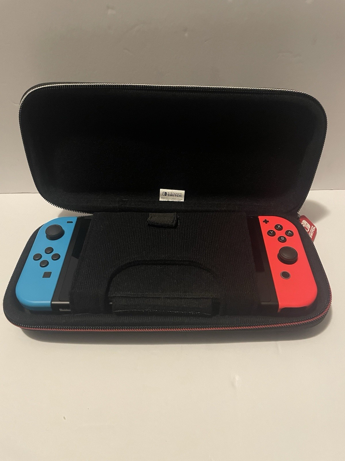 Nintendo Switch Console Bundle Joy-Con Controllers Case Games (Read Description)