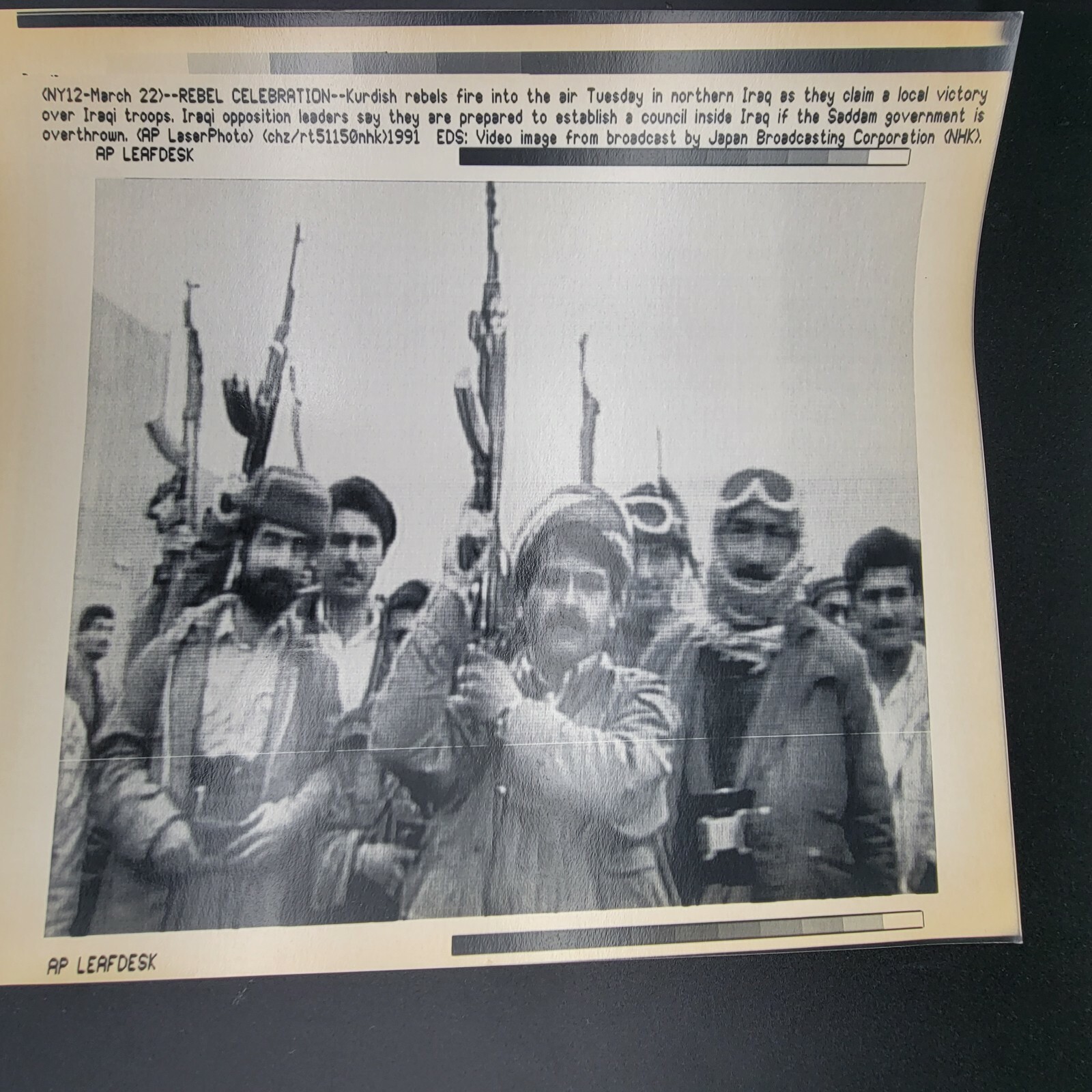 Rebel Celebration AP Leaf Desk Press Photos Persian Gulf War 1991 Video Image