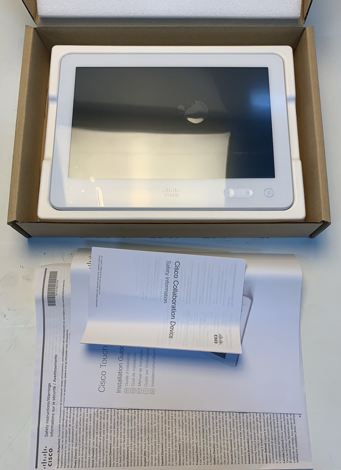 NEW Cisco CS-TOUCH10 TelePrescence Touchscreen Control Unit TTC5-09 V04