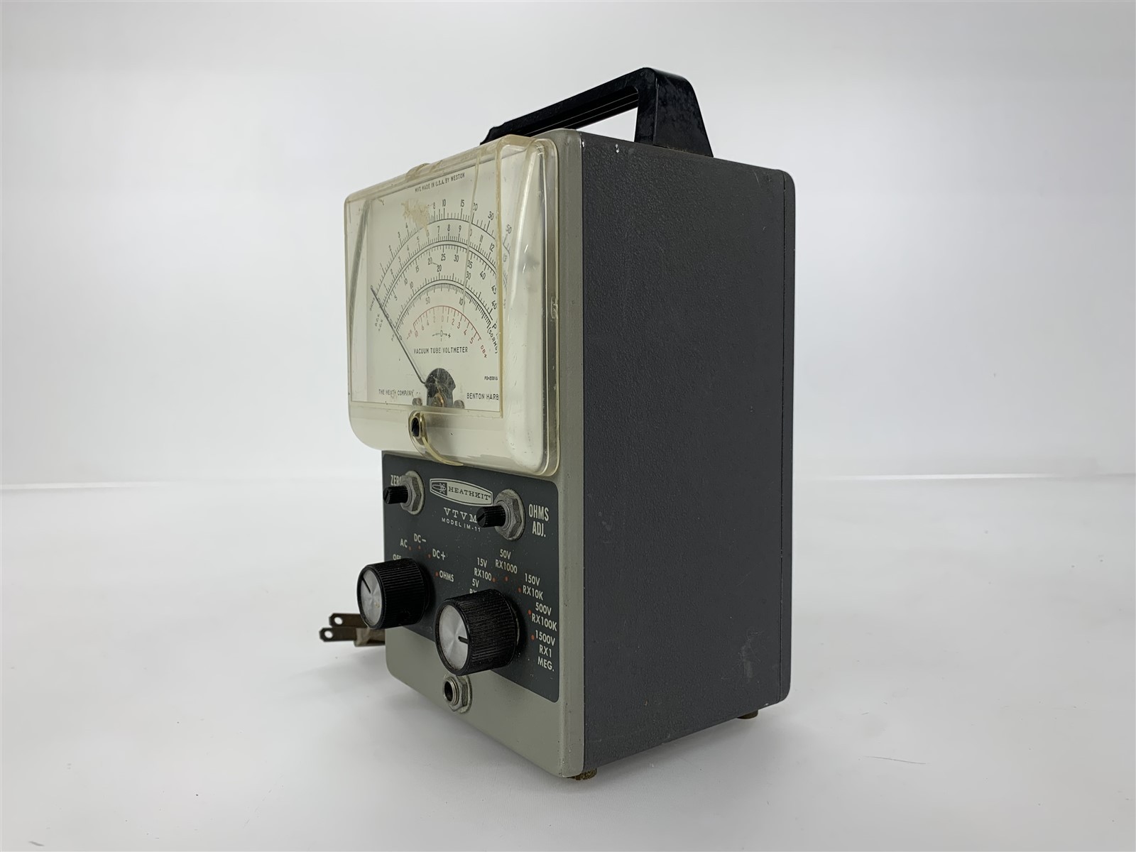 Heathkit VTVM IM-11 Vacuum Tube Voltmeter