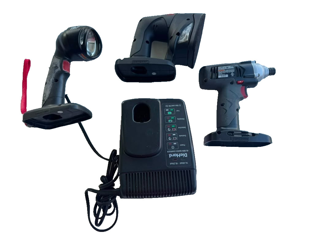 Craftsman 19.2 volt tool set OF 4 (NO BATTERY)