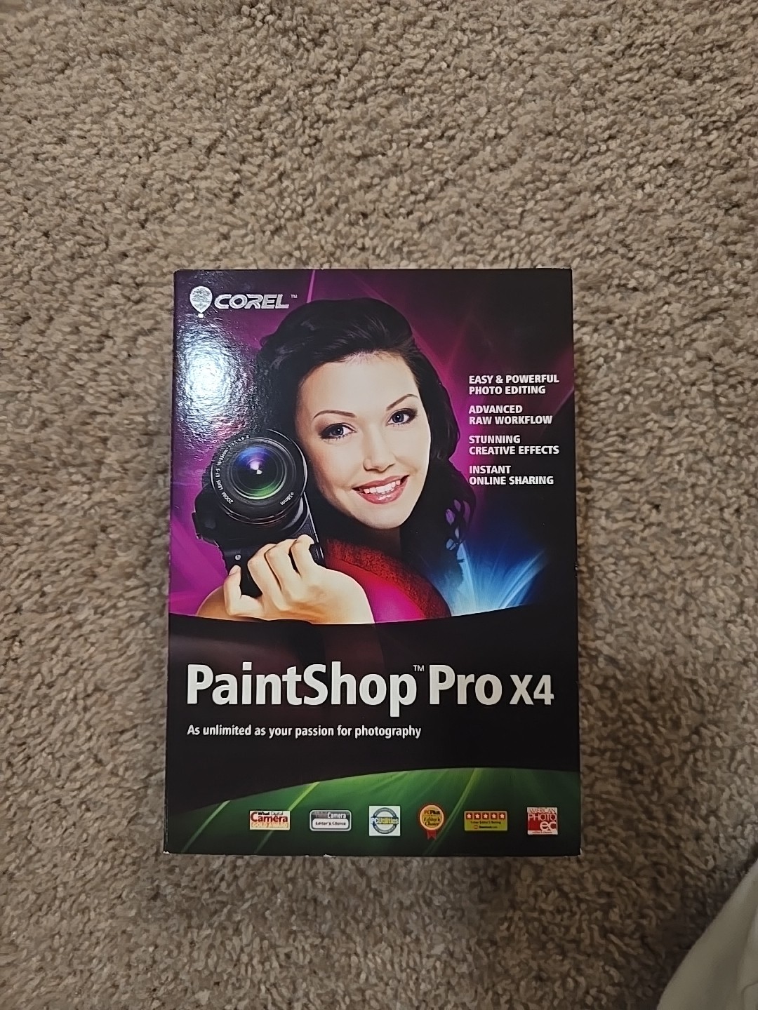 Corel PaintShop Pro X4 Photo Editing Software CD Complete w/ Box & Manual