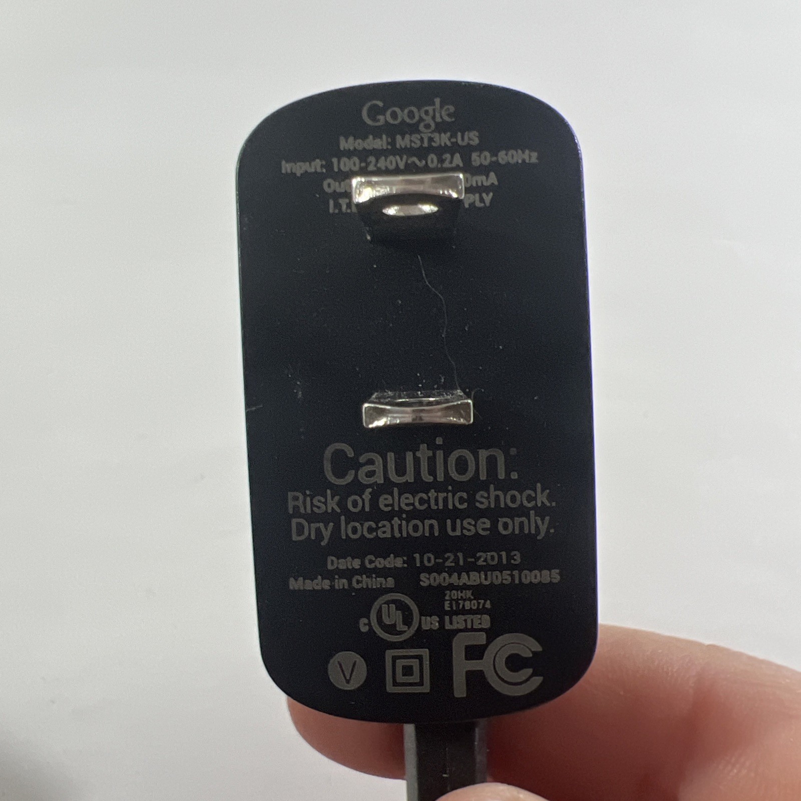 Google Chrome Cast H2G2-42 1st Generation Media Player