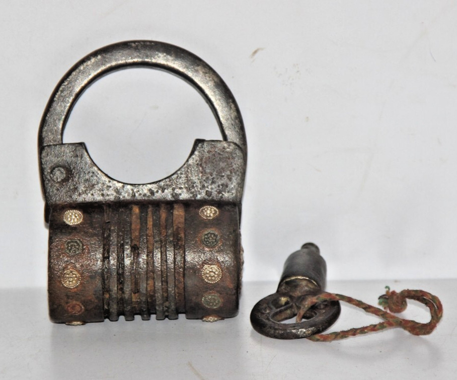 Antique Iron Silver Fitted God Ganesha Engraved Solid Lock With 1Key Handcrafted