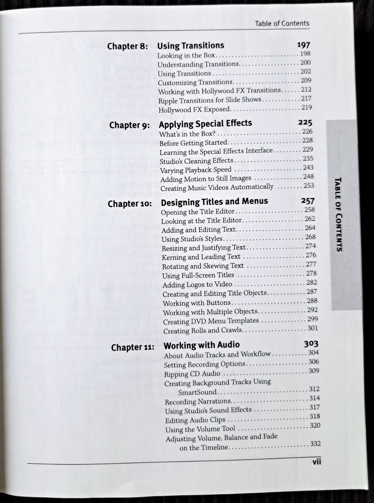 Pinnacle Studio Plus Version 9 Video Editing Software + Extras: Guide Book & DVD