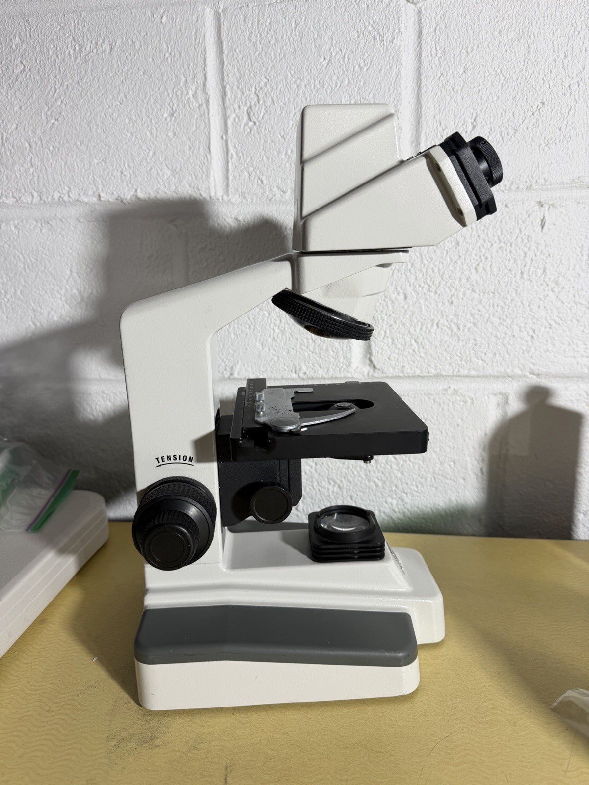 National DC3-163 Digital Microscope - Binocular Head