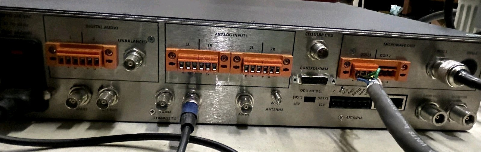 VISLINK NewStream MULTI-MODE MOBILE TRANSMIT SYSTEM