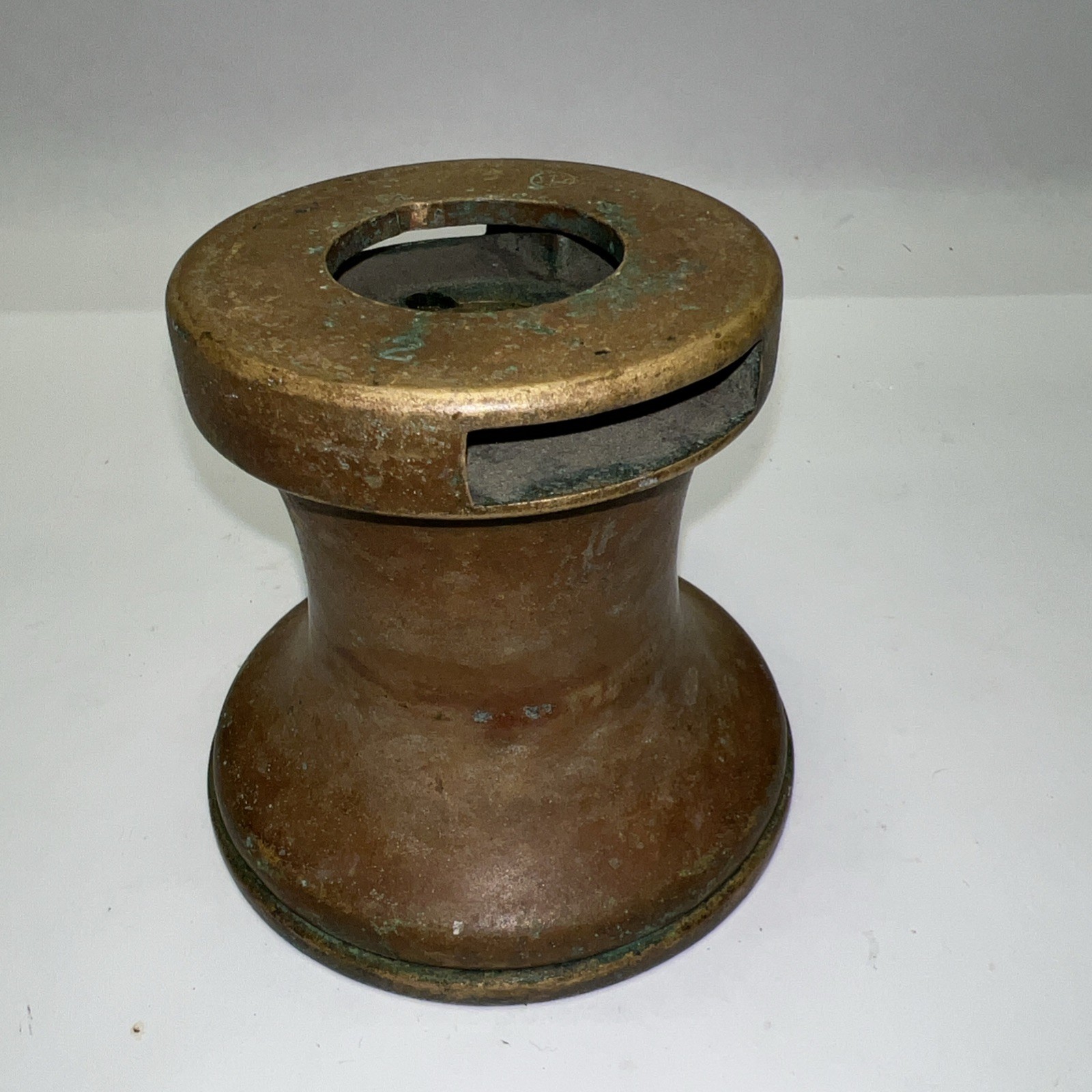 Vintage Brass Trident Number 2 Halyard Winch 3 5/8” Tall