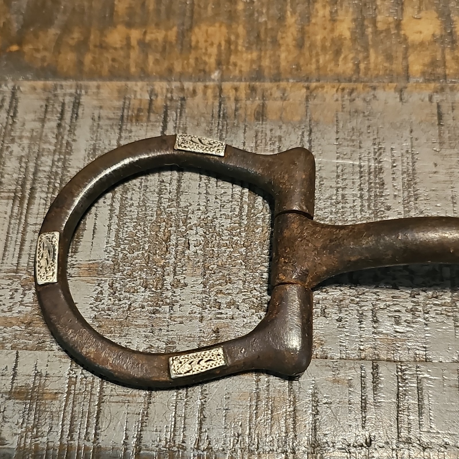Handmade Driving Silver Inlaid Marked "32" Metal D-Ring Bit