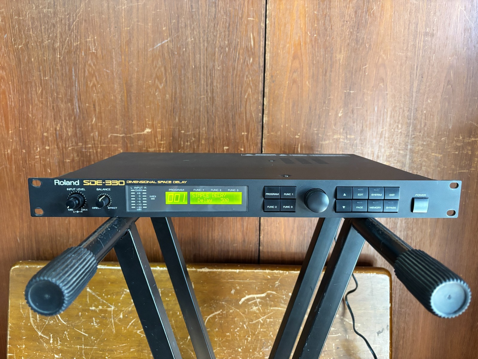 Roland SDE-330 SDE 330 Dimensional Space Delay New internal battery
