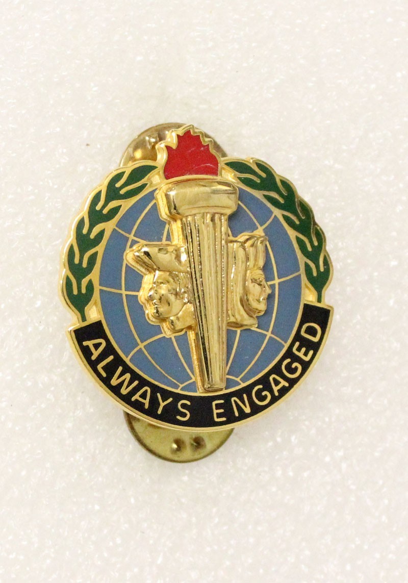 U.S. Army DI pin 2365 - Military intelligence Readiness Command - c/b, V-21