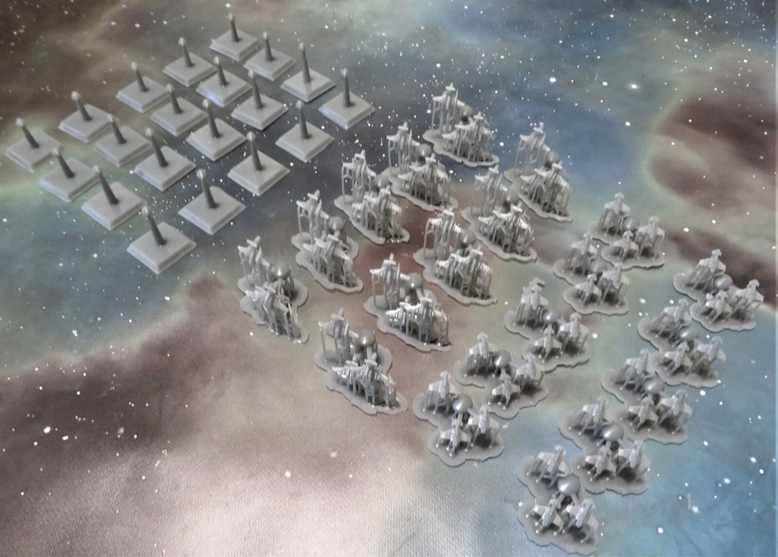 Human Fighters/Bombers (20 piece set) - Compatible with Battlefleet Gothic