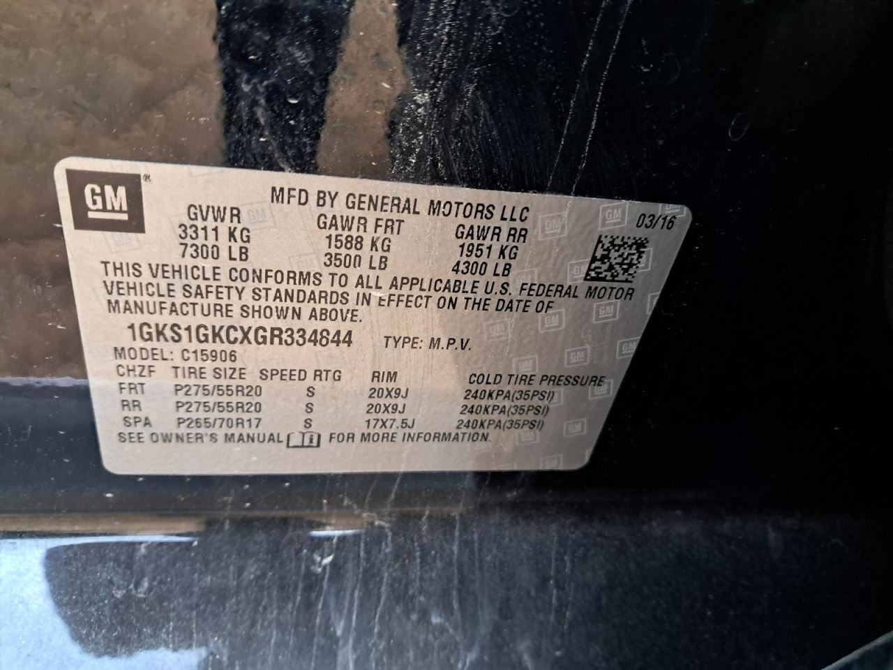 YUKONXL15 2016 Glove Box 4834620