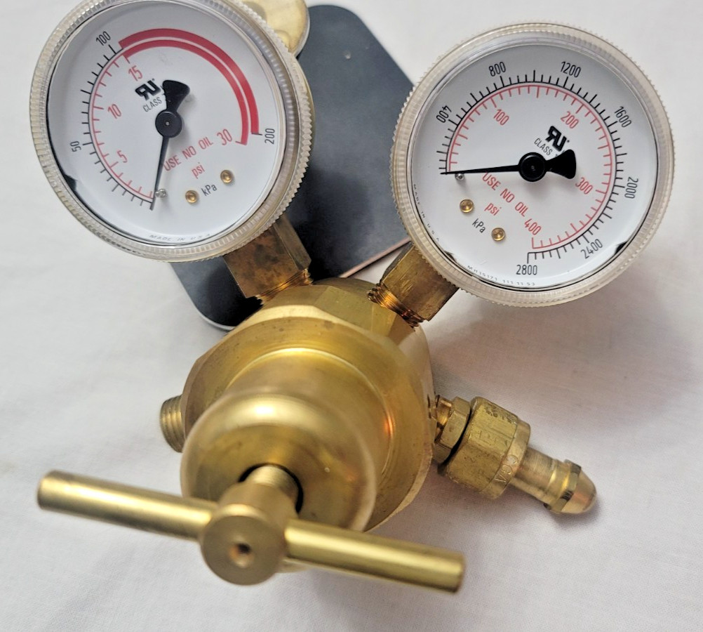 Smith Acetylene Regulator H1944F-200 NEW OPEN PKG