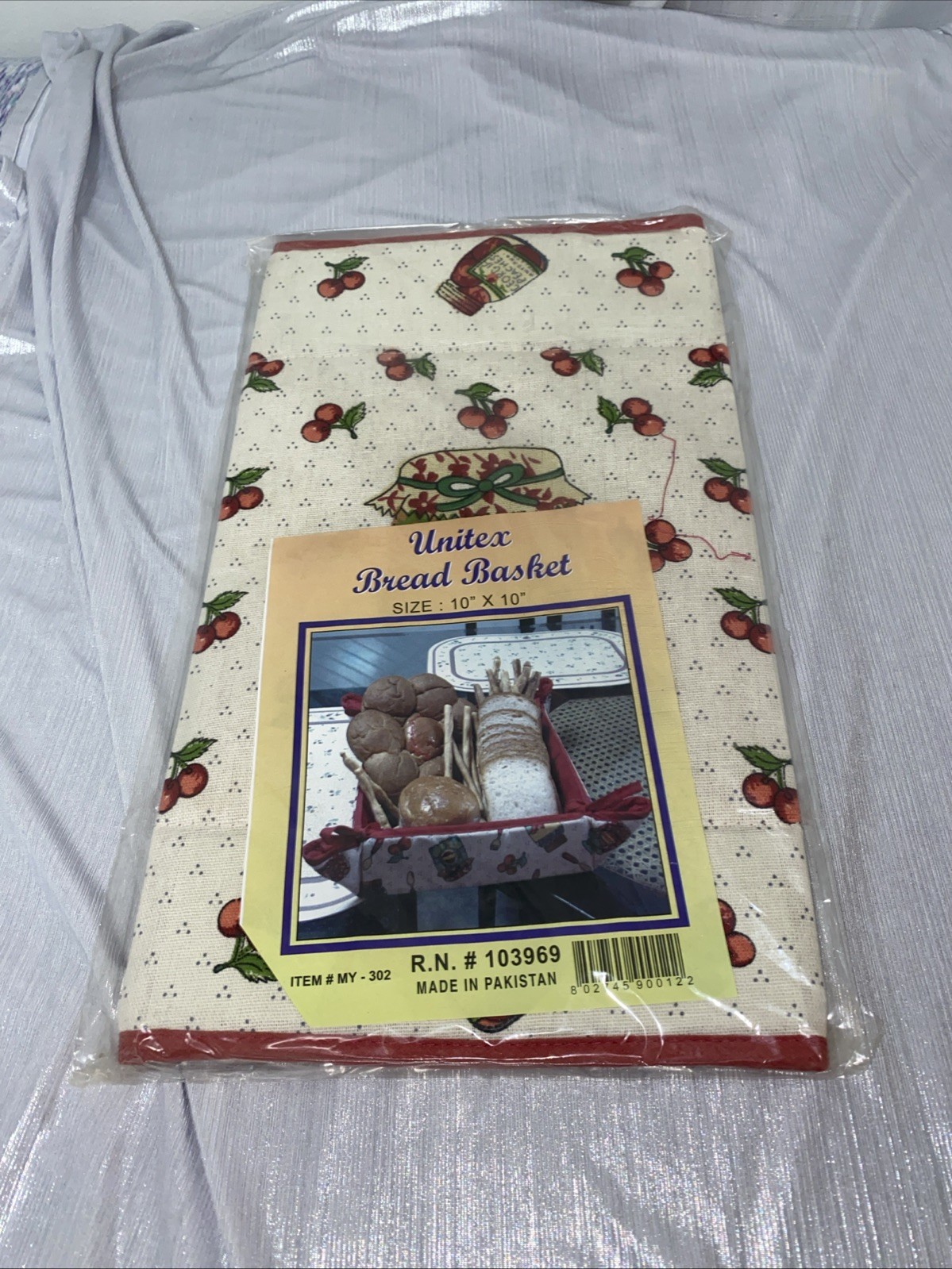 Vintage Unitex Bread Basket  10x10 Made In Pakistan #103969 Sealed Bread Holder
