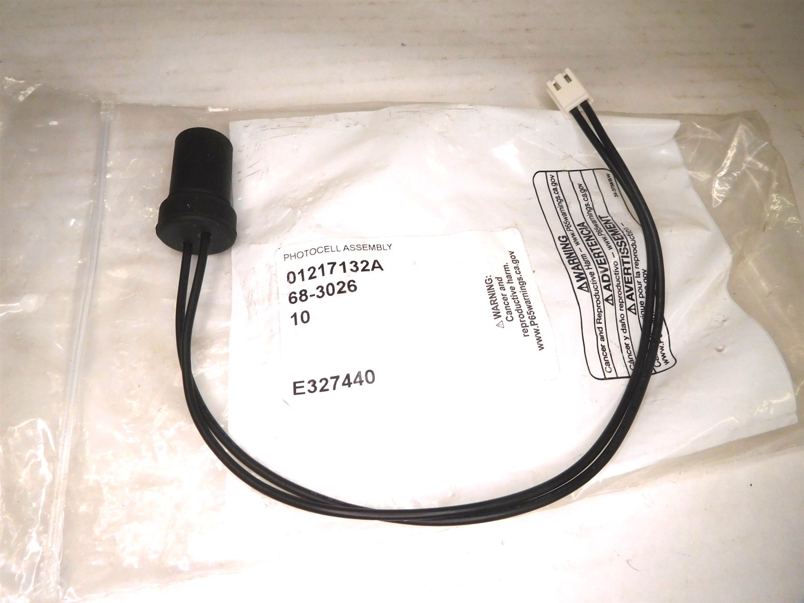 MI-F-M 68-3026 Photocell Assembly Outdoor Lighting Weather Resistant (033126)