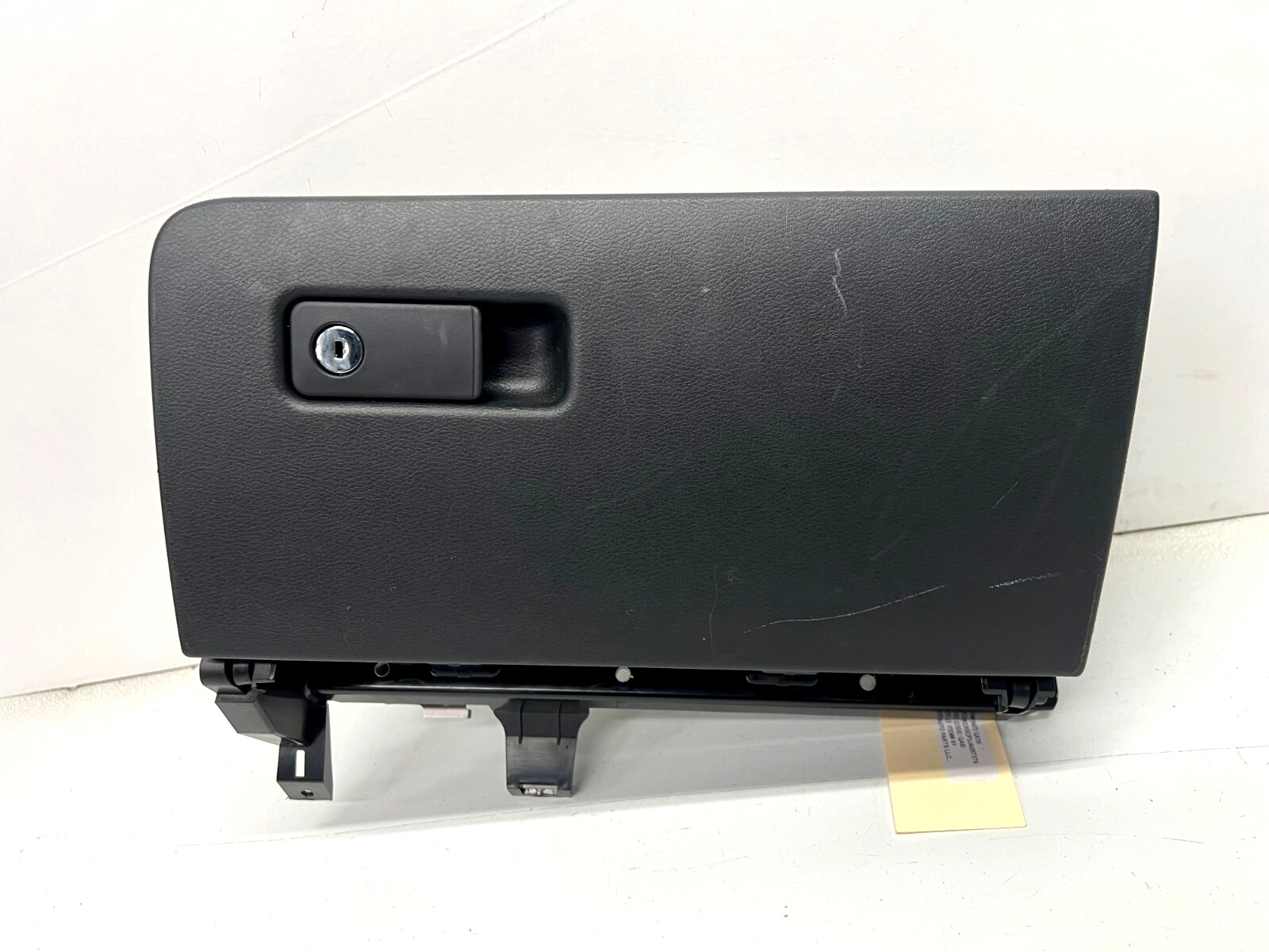 17-19 INFINITI QX30 GLOVE BOX STORAGE COMPARTMENT BLACK ASSEMBLY, OEM LOT3547