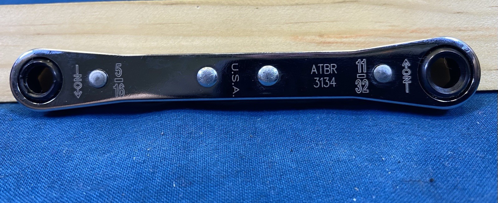 CONTINENTAL AIR TOOL HI-LOK STRAIGHT BOX WRENCH 5/16" X 11/32" ATBR3134