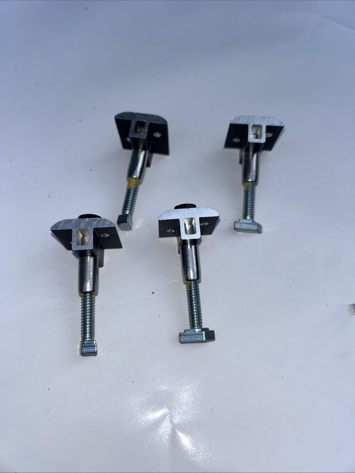 (4) IronRidge, XR-MID-01-B1-US, XR Mid Clamp (30-40mm), Black Loose Lot