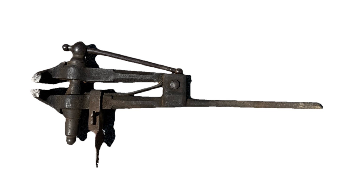 Antique Blacksmith Post Leg Vise 41" Tall 4-3/4" Jaws Forge Equipment Metal Work