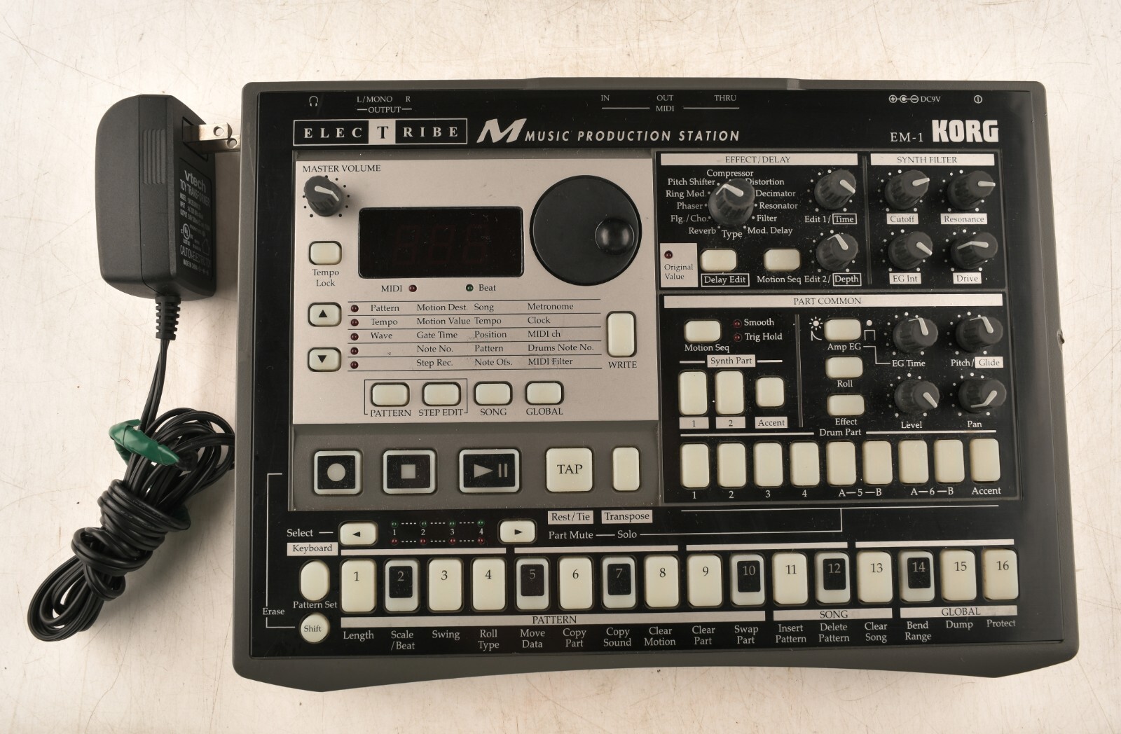 *Korg EM-1 Electribe Analog Modeling Synth Sequencer