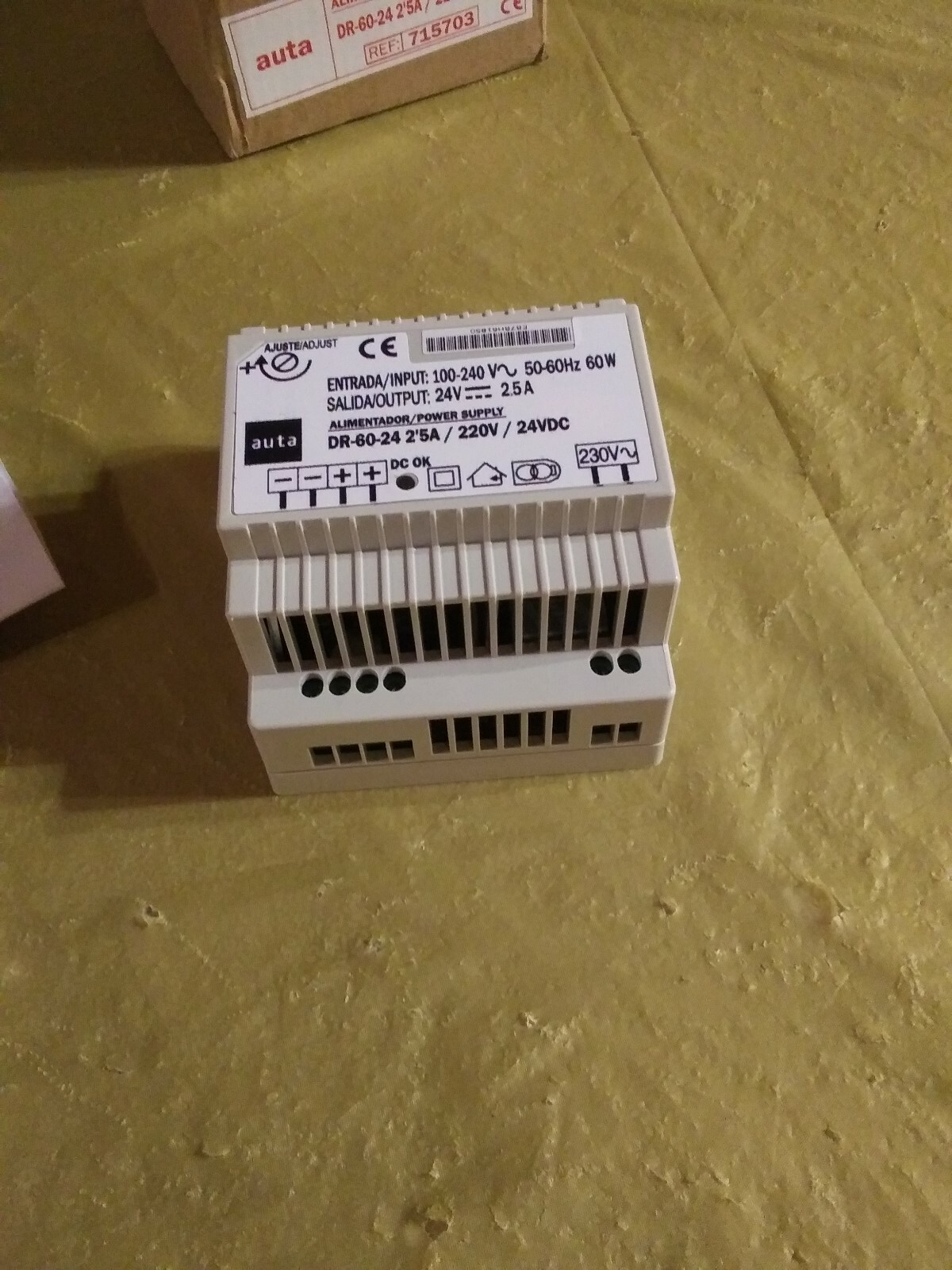 Auta 715703 DR-60-24  ALV 2.5A / 220V / 24VDC Power Supply