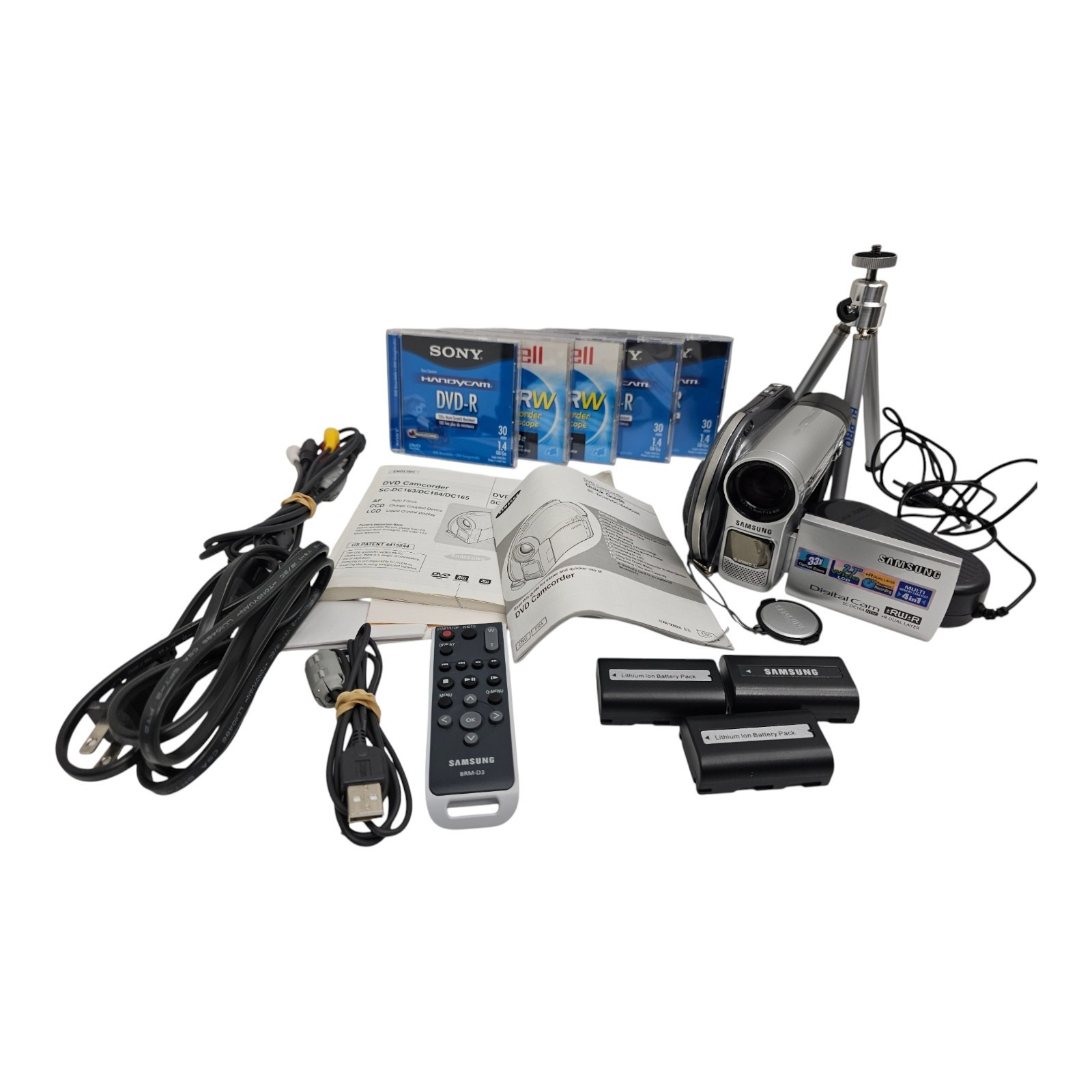 Samsung DVD Camcorder SC-DC164 33x Optical Zoom Accessory Lot