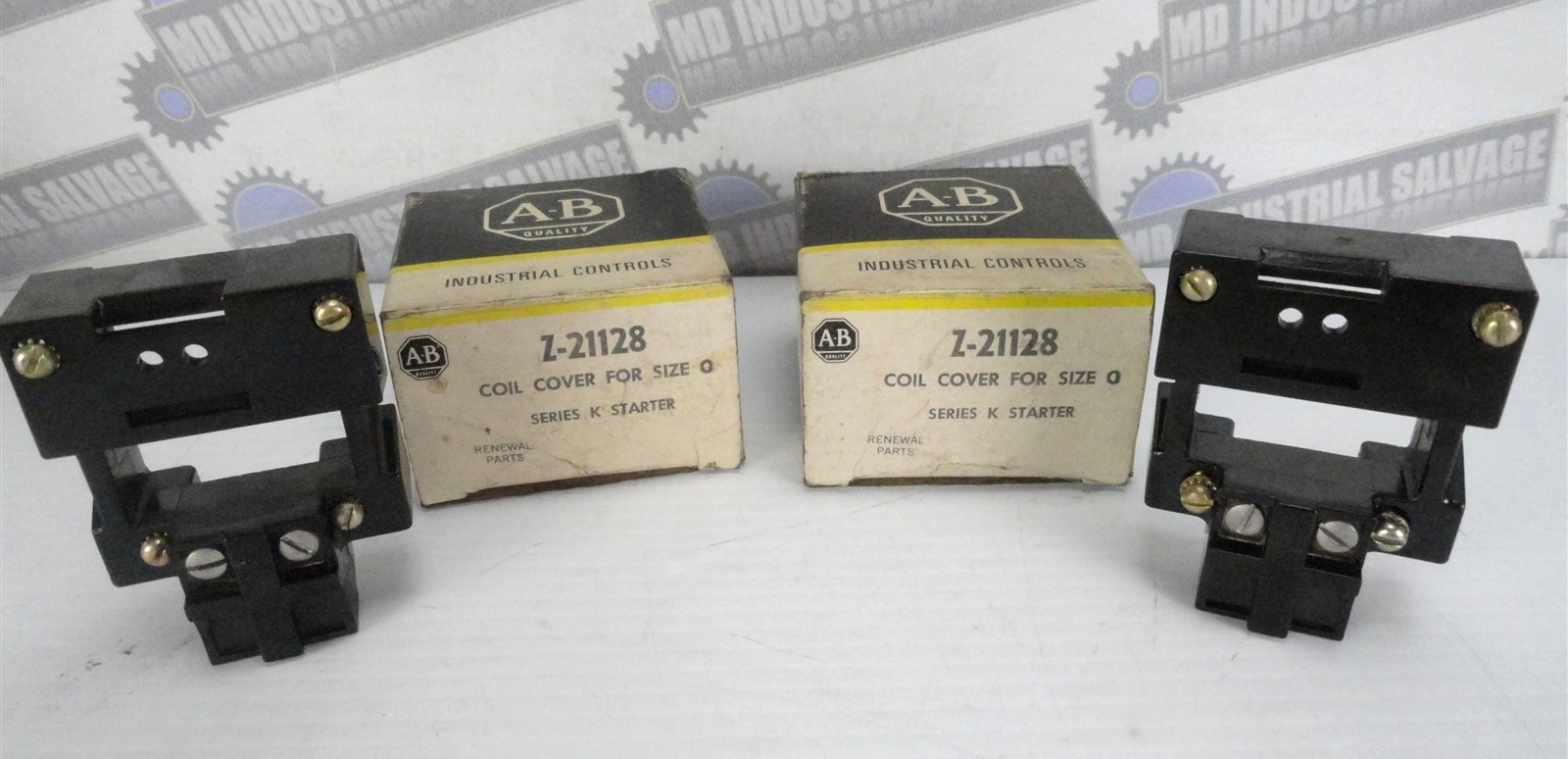 Lot of 2 - ALLEN BRADELEY - Coil Cover, Z-21128 - Size 0, Series K (NEW in BOX)