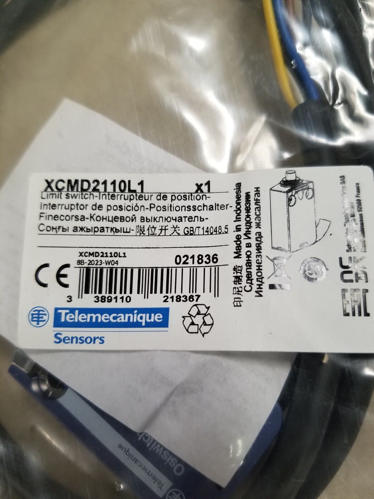 SCHNEIDER XCMD2110L1 Limit Switch