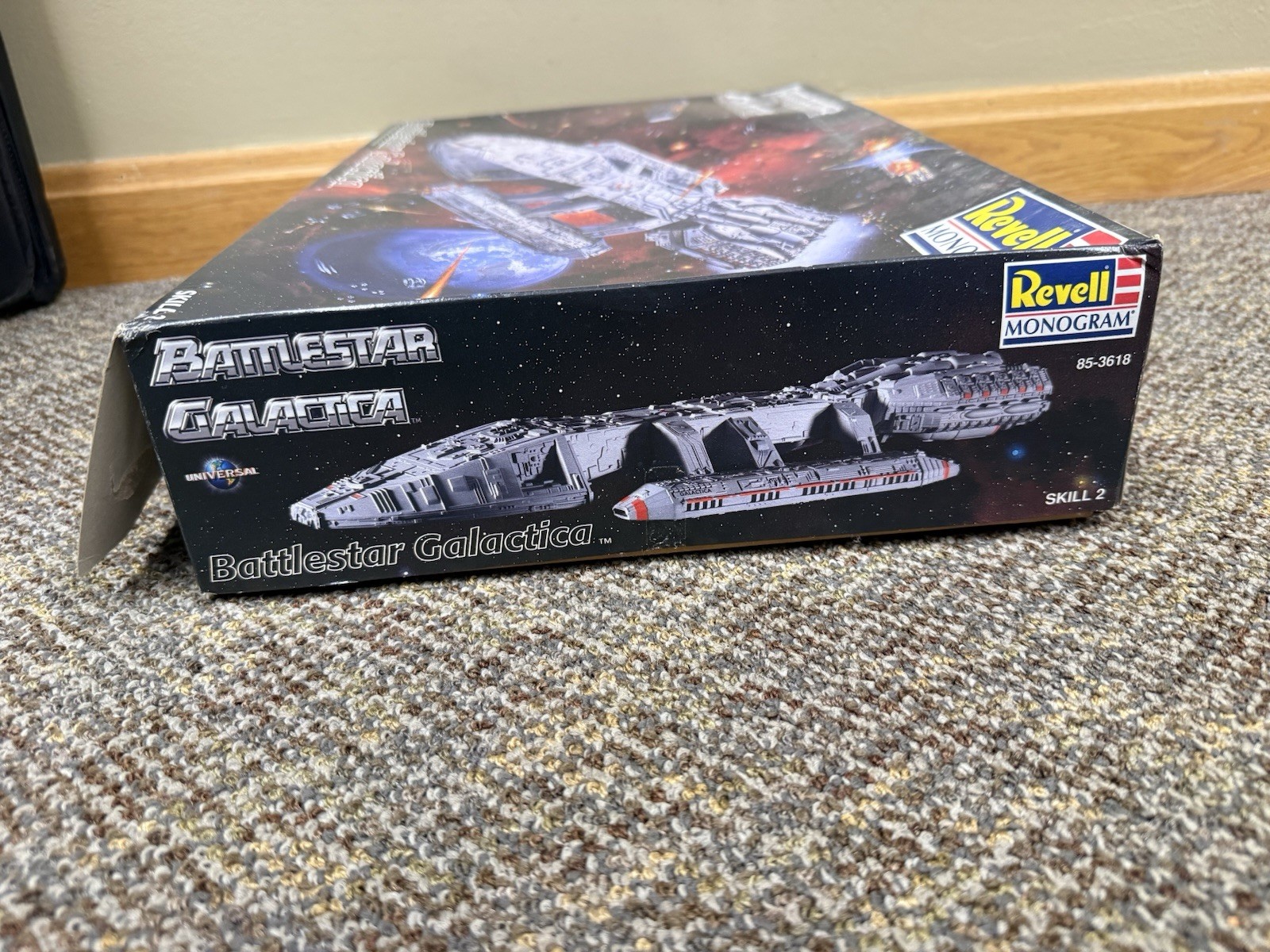 Battlestar Galactica Revell 04816 Model Kit Monogram Complete