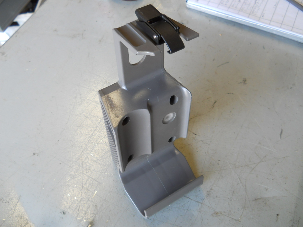 Mounting Bracket PN 986-0645-001 , for PLGR-96 AN/PSN-11 GPS Receiver, HMMWV