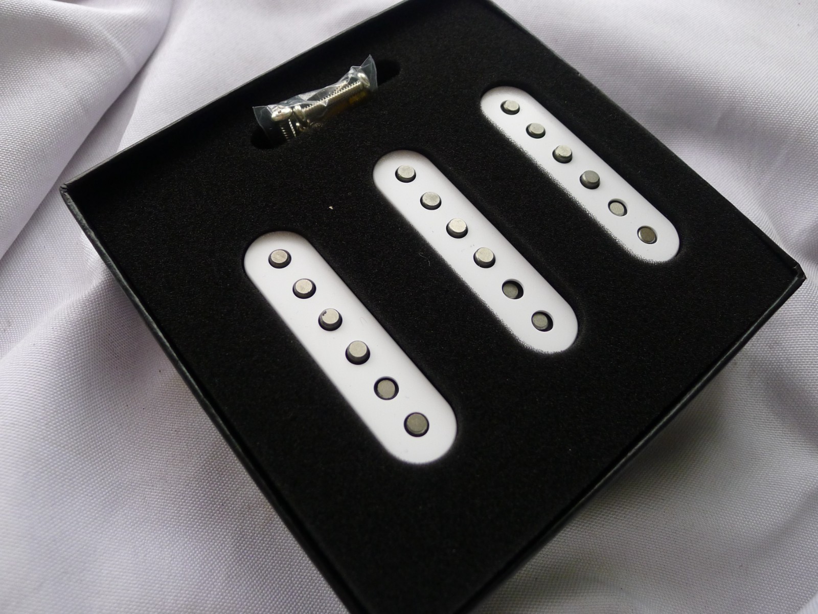 Sets of 3 Alnico 2 Single Coil Vintage Hot Fat 60's Pickups for Strat US Ship WH