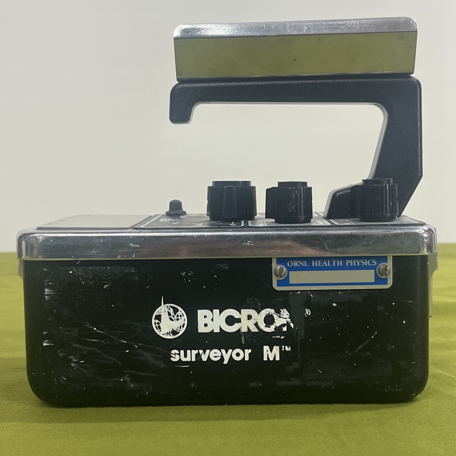 Bicron Surveyor Meter Model MS with Scaler (For Parts Only- read the notes)