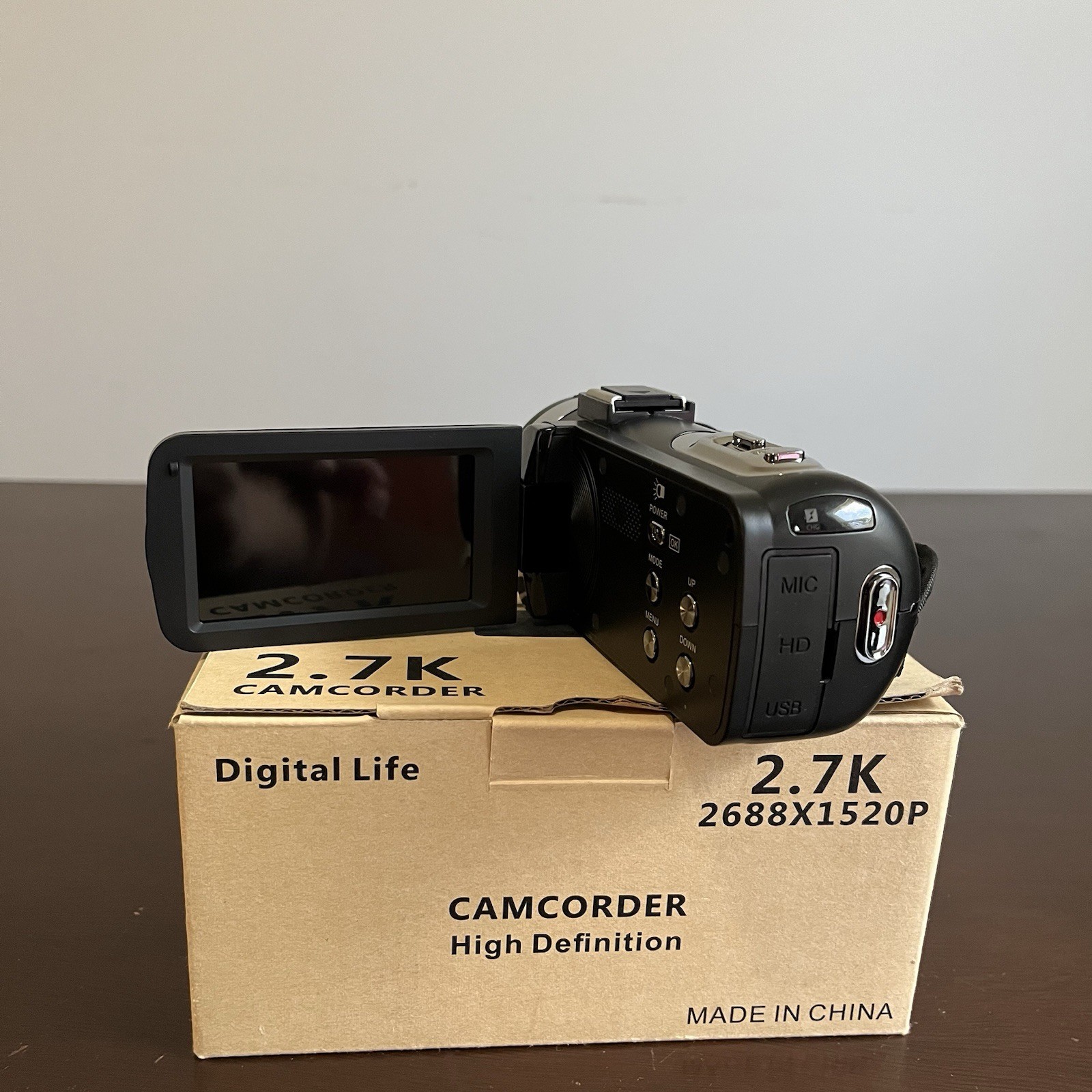 Digital Life Camcorder HD High Definition - 2.7K NEW Open Box